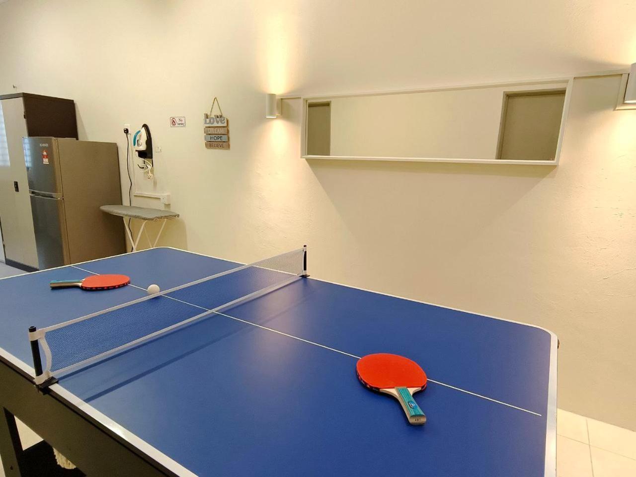 Newcastle Seri Impian Snooker Ping Pong Neflix Kluang Esterno foto